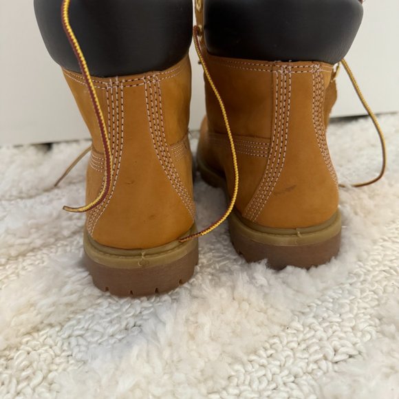 Timberlands - Picture 4 of 8